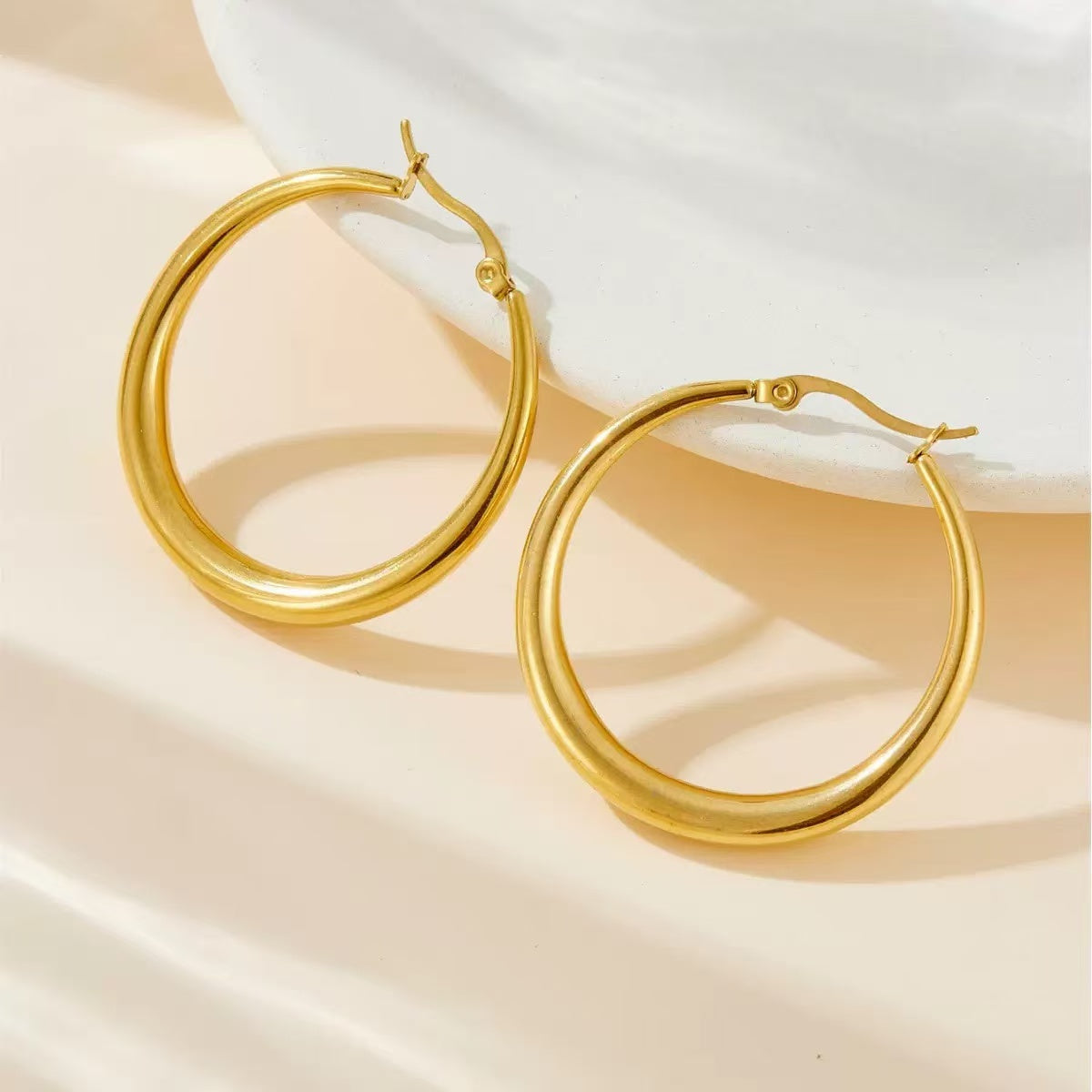 #22 Stainless Steel Rose Gold Earrings 2 Year Color Warranty with 50 Pieces for Minimum Order