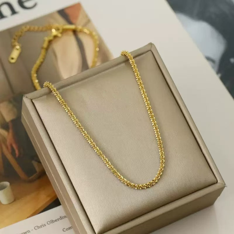 #99 Stainless steel gold-plated necklace 2 year color warranty with minimum order of 50 pieces