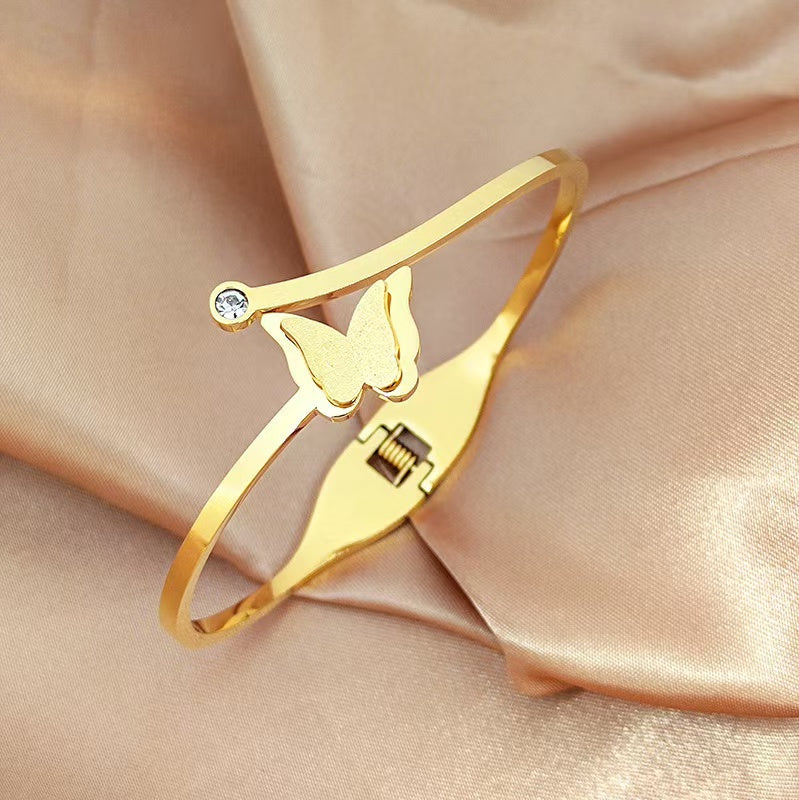 #6 Stainless steel gold-plated bracelet 2-year color warranty with a minimum order of 50 pieces