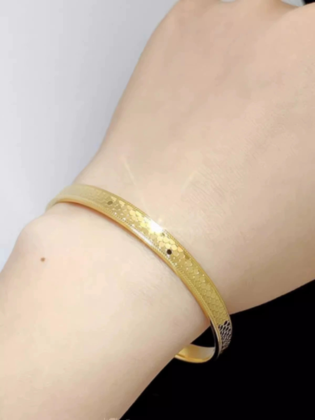 #3 Stainless Steel Gold Plated Bracelet 2 Year Color Warranty with 50 Pieces Minimum Order